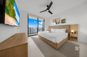 Luxe 1-BR with Stunning Downtown Views